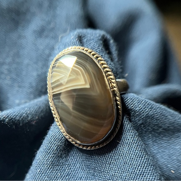 Sterling Silver 926 Large Faceted Oval Banded Agate Stone Ring 6.5 - Picture 2 of 9